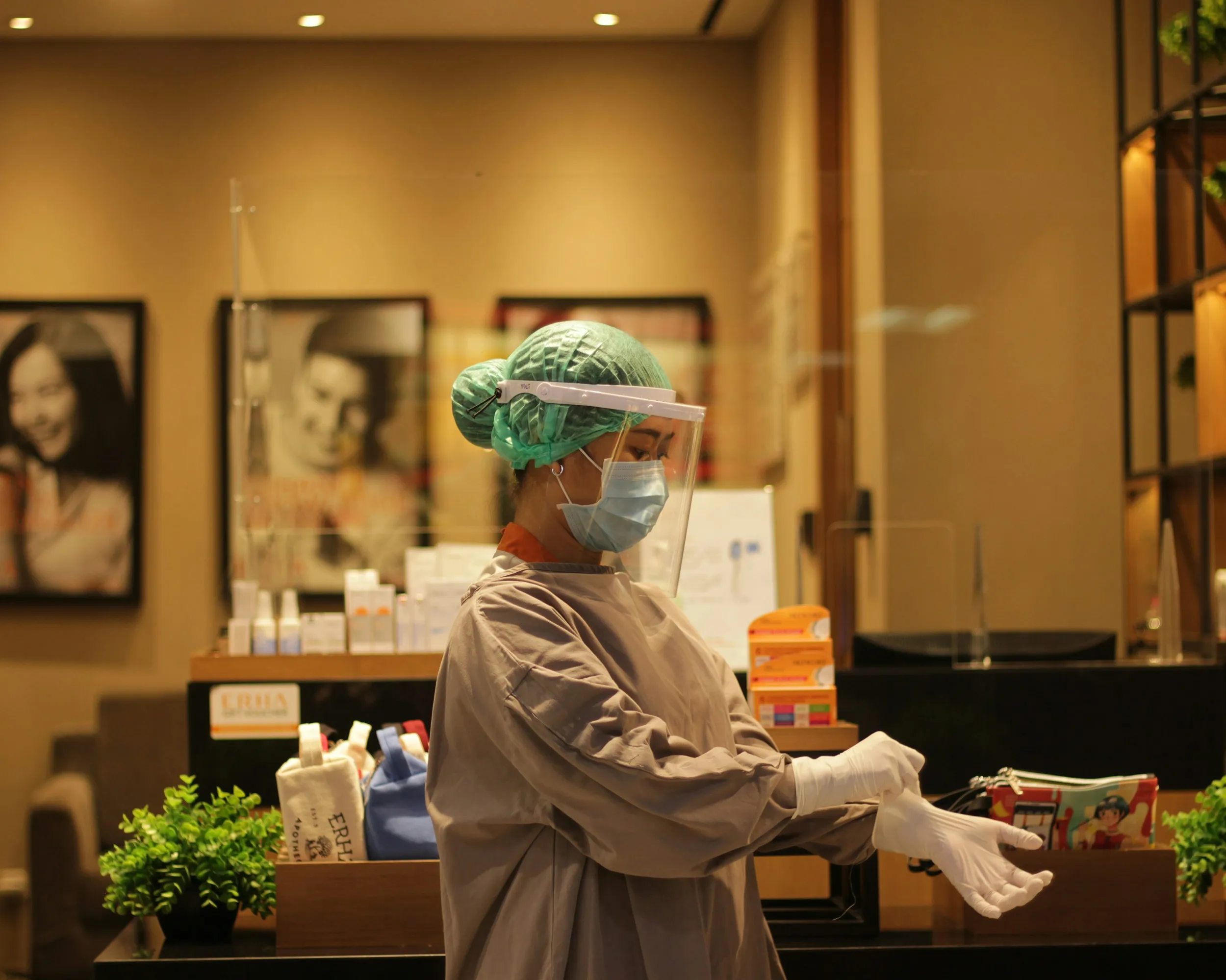 Beauty product formulation laboratory